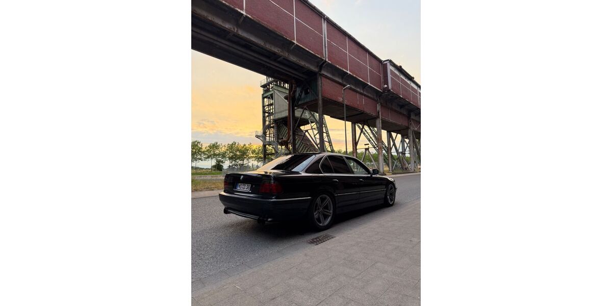 BMW 728 236.000 km 8.500 &euro; Ahlen 59229