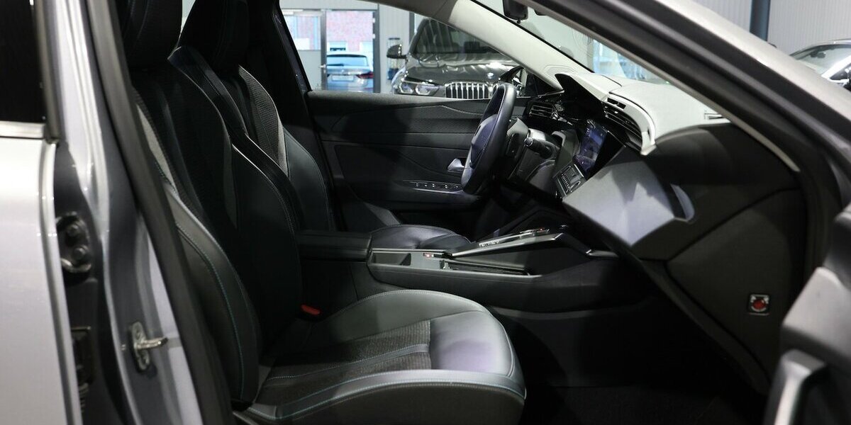 Peugeot 308 SW 130 BLUE-HDI ACTIVE PACK / I-COCKPIT, LED 130.000 km 15.308 &euro; Hamm 59077