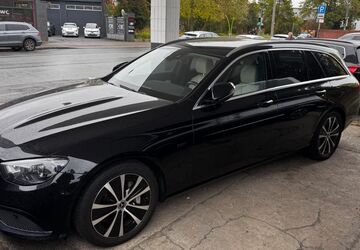 Mercedes-Benz E 300 206.478 km 19.700 &euro; Hamm 59067