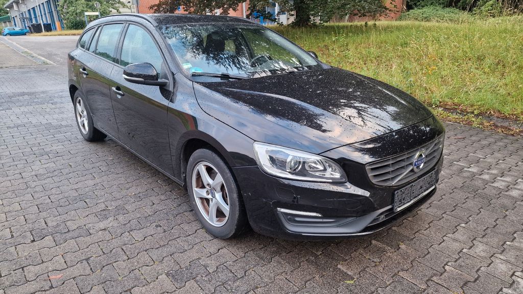 Volvo V60 134.000 km 13.900 &euro; Möhnesee 59519