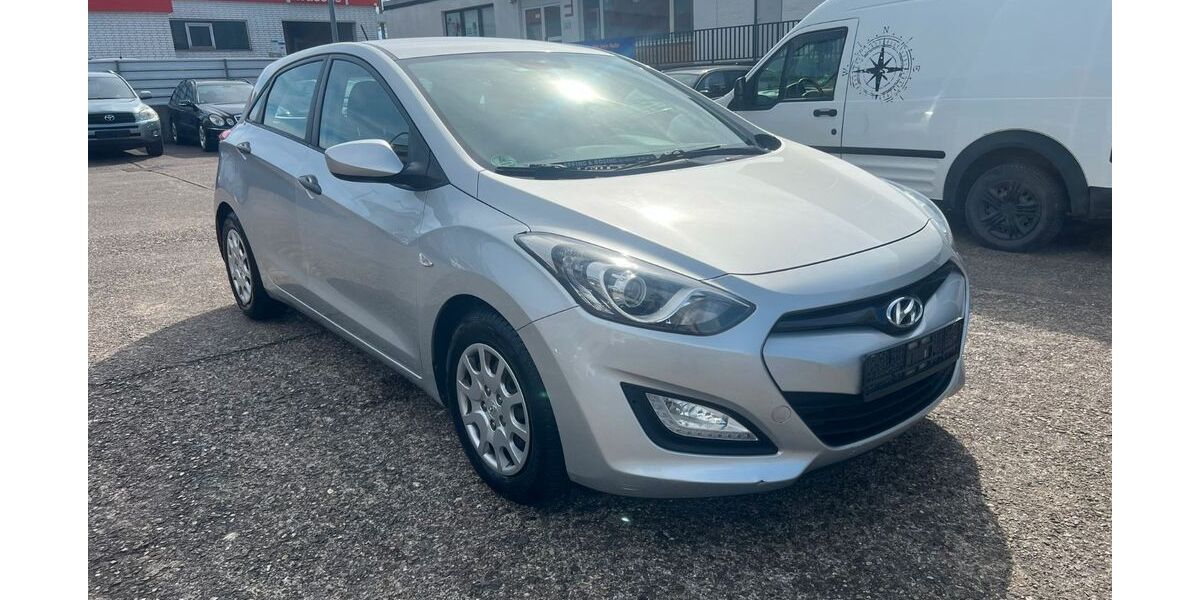 Hyundai i30 222.163 km 3.500 &euro; Hamm 59067
