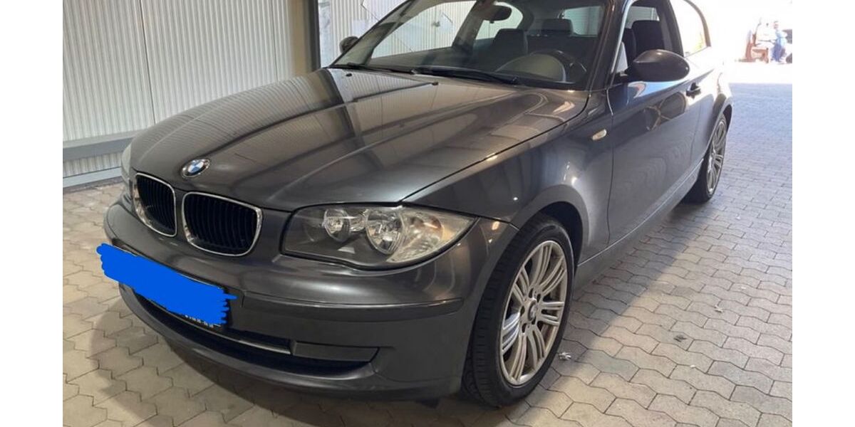 BMW 118 185.000 km 2.800 &euro; Menden 58708