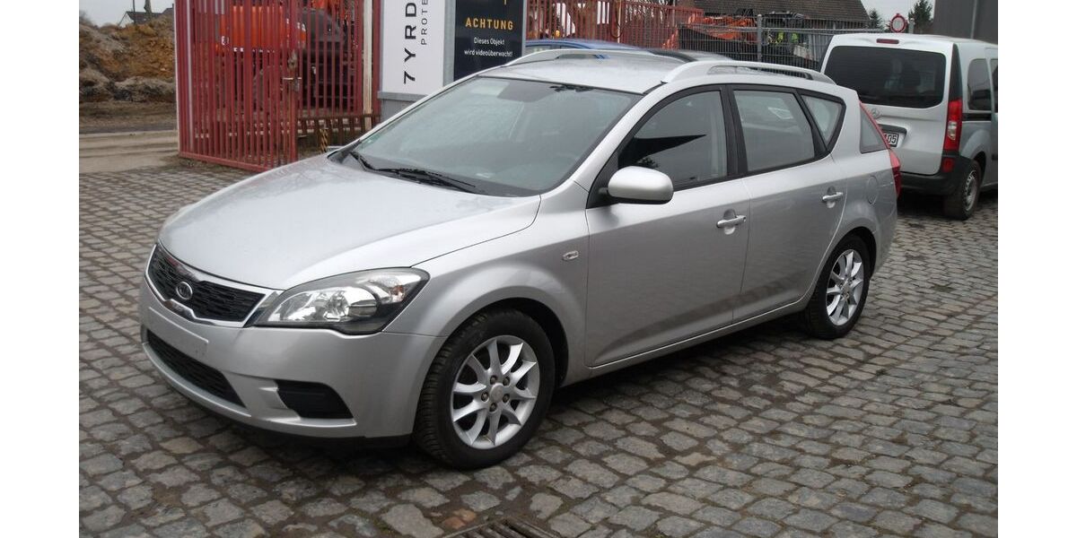 Kia ceed / Ceed 173.000 km 2.900 &euro; Lünen 44532