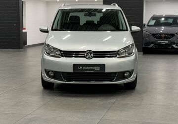 VW Touran 93.096 km 11.990 &euro; Lüdinghausen 59348