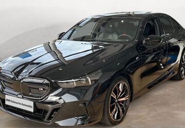 BMW i5 10.699 km 76.700 &euro; Hamm 59071