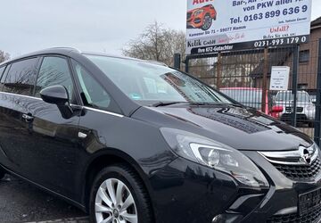 Opel Zafira 219.000 km 6.800 &euro; Hamm 59077