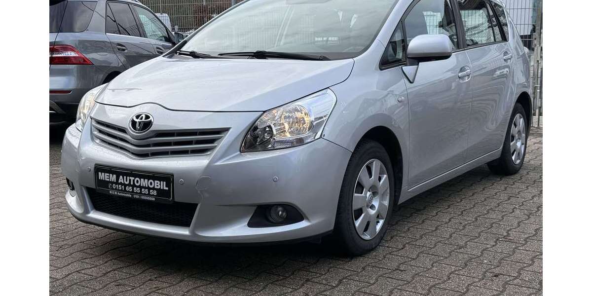 Toyota Verso 170.000 km 6.950 &euro; Hamm 59077