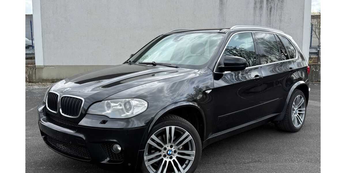 BMW X5 280.000 km 10.500 &euro; Soest 59494