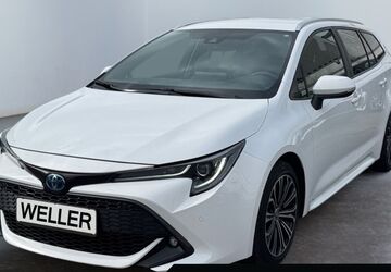Toyota Corolla 64.505 km 23.880 &euro; Hamm 59067