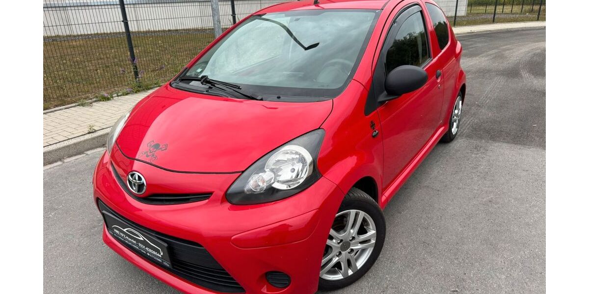 Toyota Aygo (X) 178.000 km 2.990 &euro; Lünen 44536