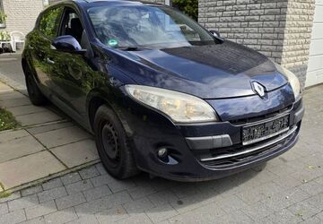 Renault Megane 187.500 km 2.950 &euro; Hamm 59077