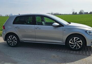 VW Golf 69.800 km 16.250 &euro; Hamm 59071