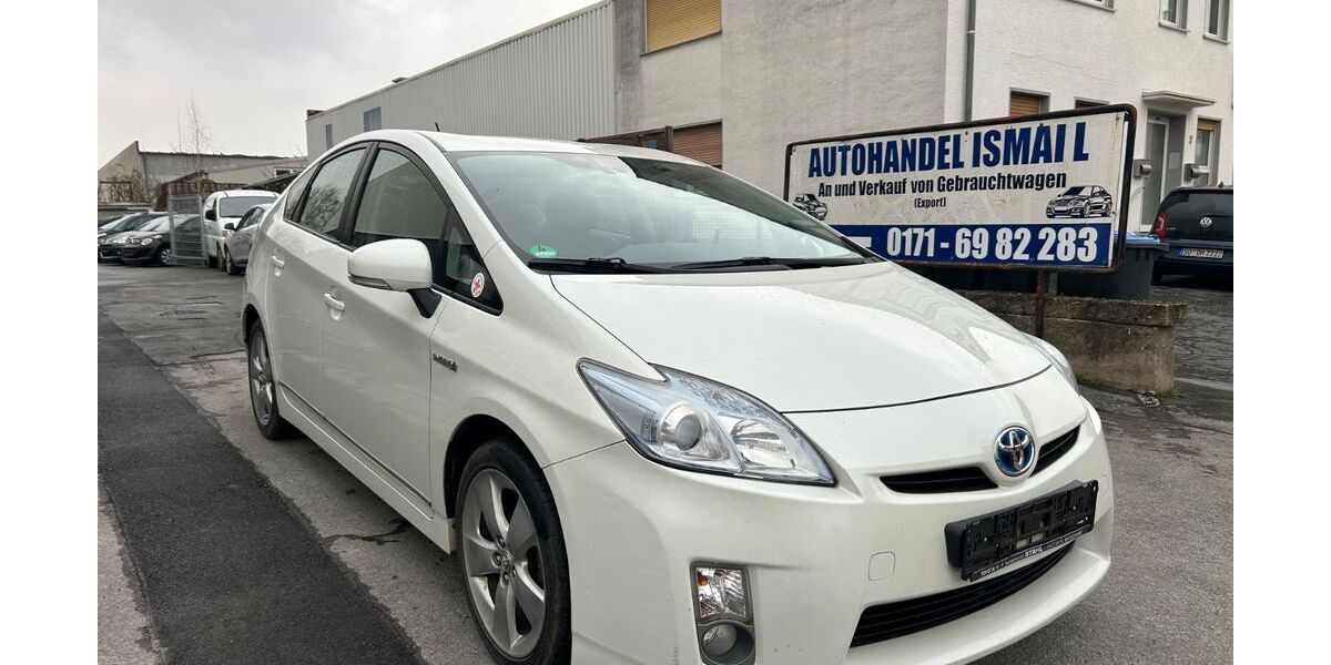 Toyota Prius 176.120 km 7.450 &euro; Soest 59494