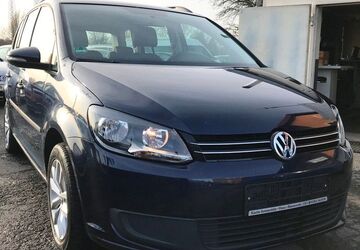 VW Touran 187.074 km 3.799 &euro; Unna 59425