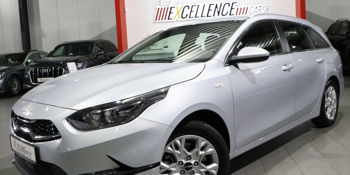 Kia cee´d Sportswagon 1.6 D VISION / 6.000-KM / TOP 6.000 km 22.888 &euro; Hamm 59077