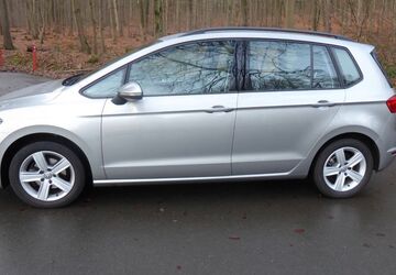 VW Golf Sportsvan 32.000 km 12.200 &euro; Sundern 59846
