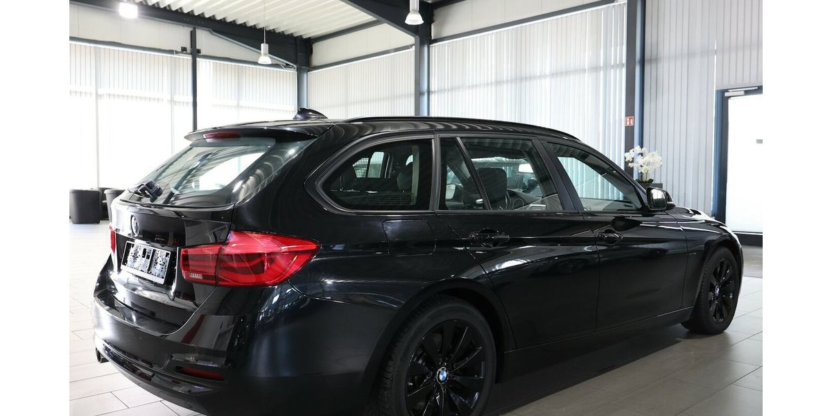 BMW 330d Touring xDrive Advantage / LED, HEAD-UP 227.000 km 12.202 &euro; Hamm 59077