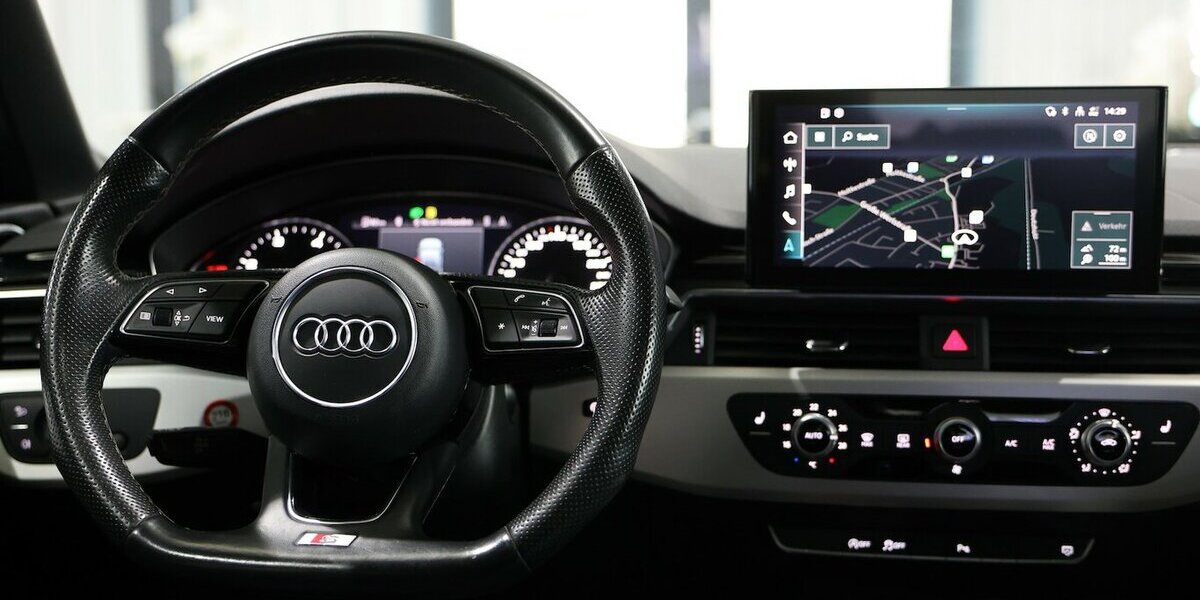 Audi A4 LIMOUSINE 30 TDI ADVANCED S-LINE SPORT / LED 143.000 km 23.400 &euro; Hamm 59077