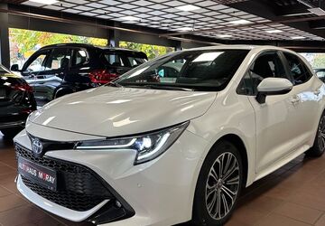 Toyota Corolla 180.000 km 16.900 &euro; Werne 59368