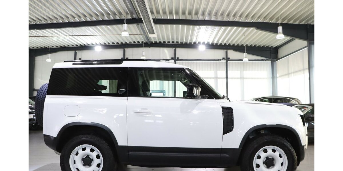 Land Rover Defender D200 90S / 6-SITZER / PANORAMA-SEITEN 69.000 km 52.991 &euro; Hamm 59077