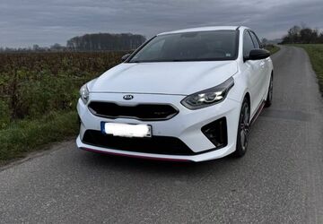 Kia pro ceed / ProCeed 71.000 km 20.500 &euro; Lippetal 59510