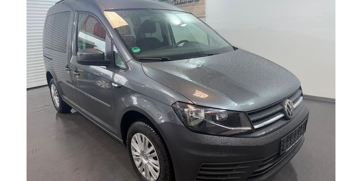 VW Caddy 94.250 km 14.890 &euro; Soest 59494