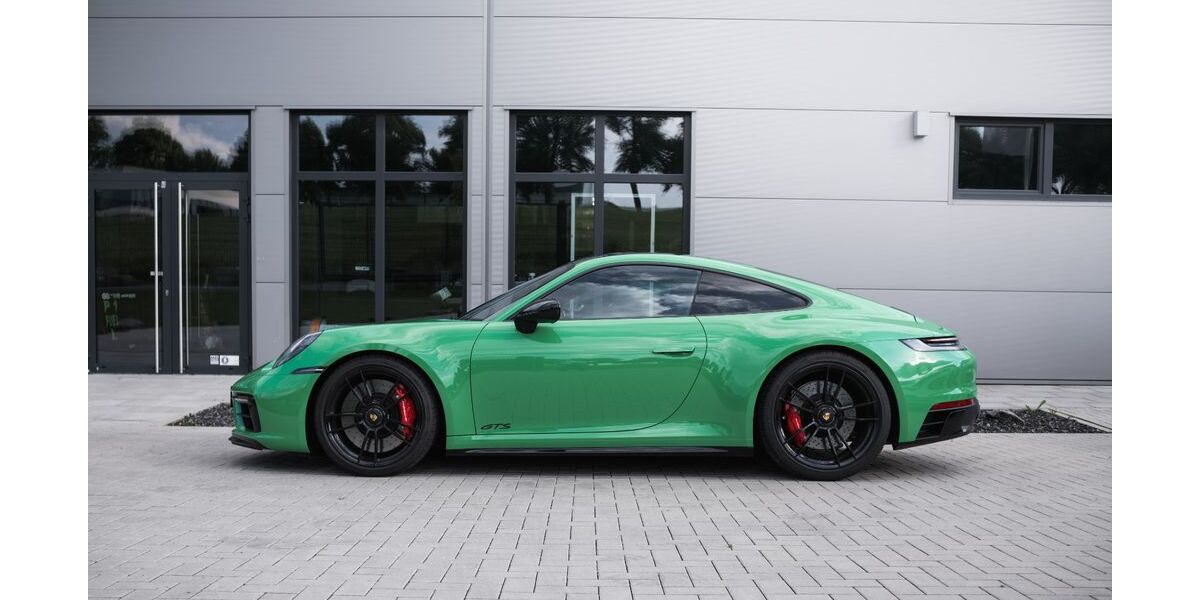 Porsche 992 12.700 km 169.900 &euro; Holzwickede 59439