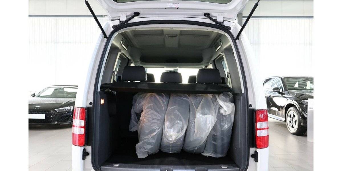 VW Caddy KOMBI 1.6 TDI DSG EDITION-30 WHITE & BLACK 144.000 km 15.111 &euro; Hamm 59077