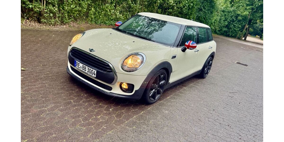 Mini One Clubman 76.551 km 11.200 &euro; Waltrop 45731