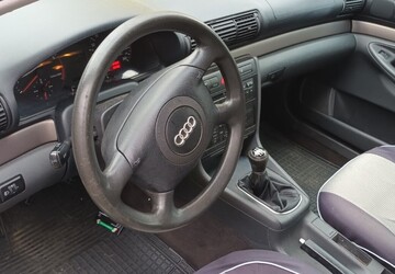 Audi A4 220.000 km 1.200 &euro; Ahlen 59227