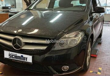 Mercedes-Benz B 200 84.001 km 9.790 &euro; Lünen 44534
