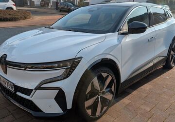 Renault Megane E-TECH 48.000 km 22.900 &euro; Holzwickede 59439