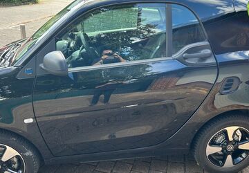 Smart ForTwo 18.000 km 12.000 &euro; Soest 59494