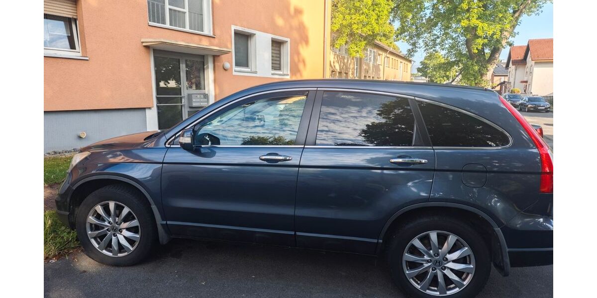 Honda CR-V 104.000 km 11.000 &euro; Soest 59494