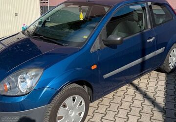 Ford Fiesta 126.000 km 2.300 &euro; Hamm 59071