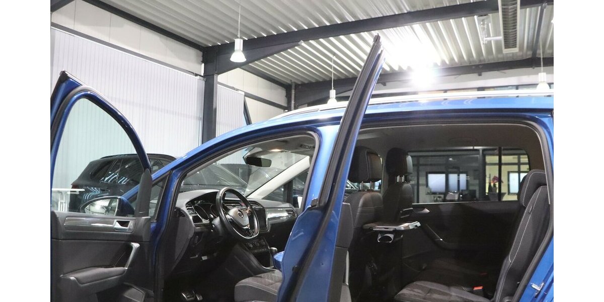 VW Touran 1.6 TDI DSG JOIN FAMILY LED,ACC+LANE+SIDE 83.000 km 18.777 &euro; Hamm 59077