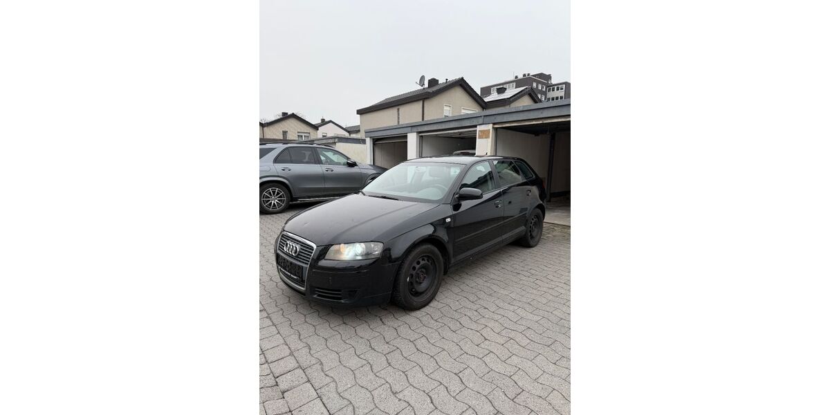 Audi A3 284.500 km 2.899 &euro; Ahlen 59229