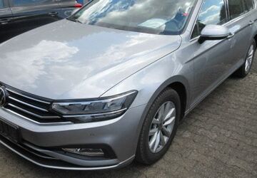 VW Passat Variant 83.700 km 22.988 &euro; Bergkamen 59192