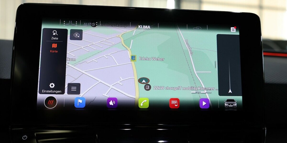 Seat Leon ST 2.0 TDI DSG FR-SPORT-PLUS / LED,PANORAMA 142.000 km 20.444 &euro; Hamm 59077