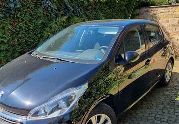 Peugeot 208 38.000 km 11.000 &euro; Unna 59425