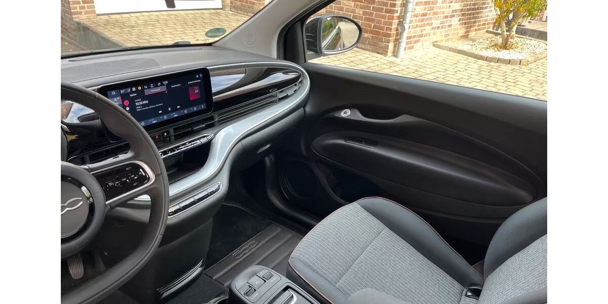 Fiat 500e 31.600 km 14.250 &euro; Ascheberg 59387