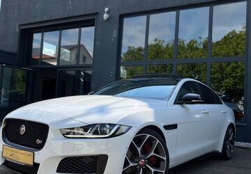 Jaguar XE 79.980 km 26.800 &euro; Soest 59494