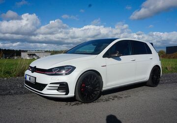 VW Golf 120.000 km 18.999 &euro; Menden 58706