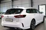 Opel Insignia 2.0 ST 4x4 OPC-LINE GSI WHITE / VC+HUD 140.000 km 19.444 &euro; Hamm 59077