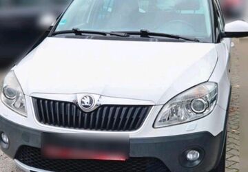 Skoda Fabia 131.000 km 4.500 &euro; Hamm 59063