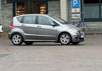 Mercedes-Benz A 180 102.000 km 5.400 &euro; Werl 59457