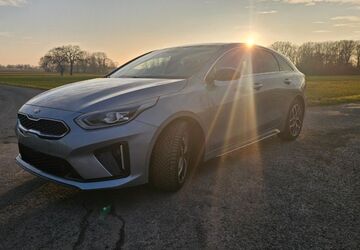 Kia pro ceed / ProCeed 75.000 km 21.000 &euro; Kamen 59174
