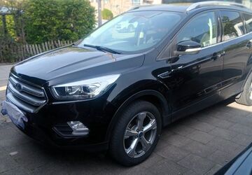 Ford Kuga 90.500 km 12.499 &euro; Unna 59423