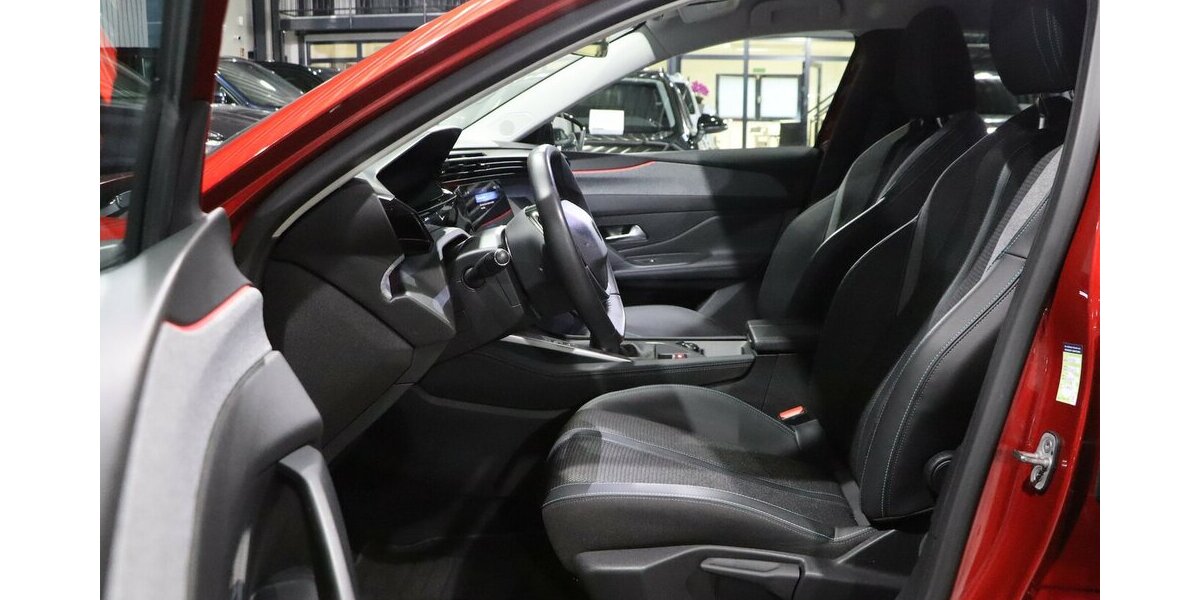 Peugeot 308 SW 1.5 BLUEHDI ALLURE SPORT BLACK / LED 125.000 km 15.308 &euro; Hamm 59077