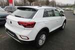 VW T-Roc Life 2.0 TDI DSG NAVI LED ALU APS SITZHEIZUN 91.900 km 21.788 &euro; Bergkamen 59192
